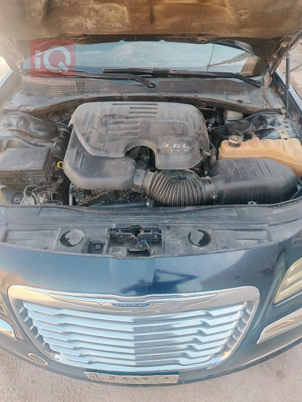 كرايسلر 300